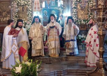 Πολυαρχιερατική Θεία Λειτουργία στην Αγιάσο Μυτιλήνης προς τιμήν της Παναγίας