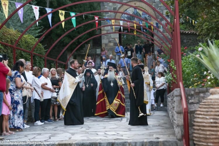 «Μεταμόρφωση με προσευχή και υπακοή»