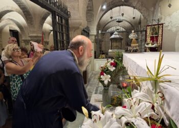 Από την Καρδίτσα στο Μπάρι, τη Λέτσε και τη Γαλατίνα