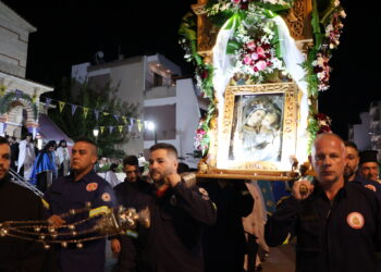 Με λαμπρότητα η πανήγυρις  της Παναγίας «Γιάτρισσας» στο Λουτράκι