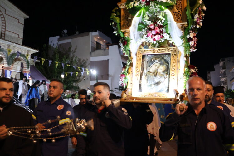 Με λαμπρότητα η πανήγυρις  της Παναγίας «Γιάτρισσας» στο Λουτράκι