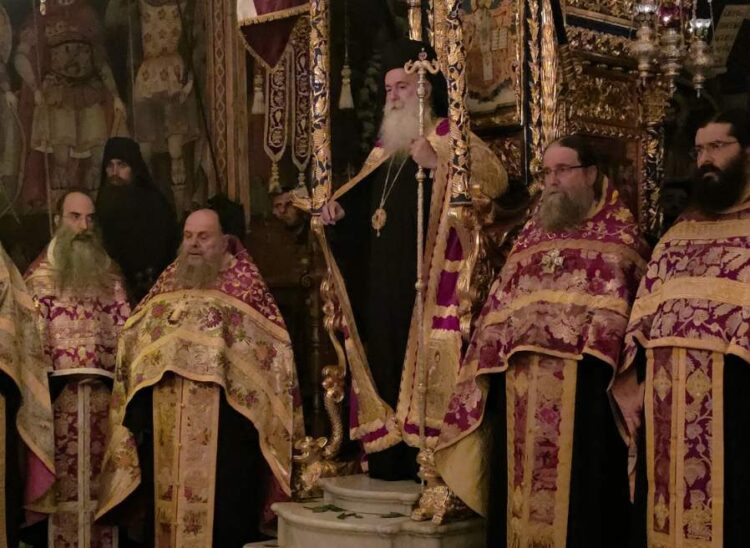 Πανηγυρική Αγρυπνία στη Μονή Φιλοθέου για τον Άγιο Κοσμά τον Αιτωλό