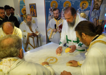 Τα Εγκαίνια του Μητροπολιτικού Ιερού Παρεκκλησίου Υψώσεως Τιμίου Σταυρού Πανοράματος