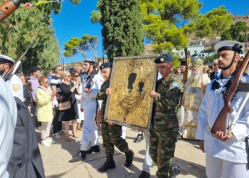 ΛΑΜΠΡΟΣ Ο ΕΟΡΤΑΣΜΟΣ ΤΗΣ ΜΥΡΤΙΔΙΩΤΙΣΣΑΣ ΣΤΟ ΝΗΣΙ ΤΗΣ, ΤΑ ΚΥΘΗΡΑ