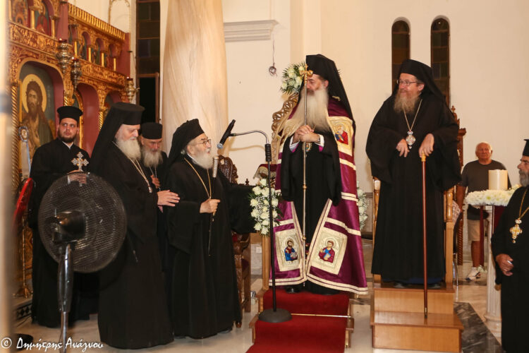 Τρισαρχιερατικός Εσπερινός Προφήτου Μωϋσέως στην Τραγάνα Λοκρίδος