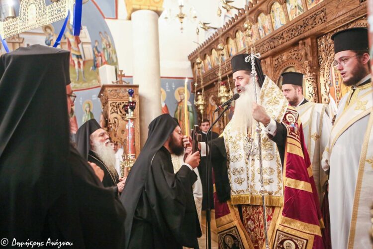 Κουρά ενός ακόμη μοναχού από τον Φθιώτιδος Συμεών