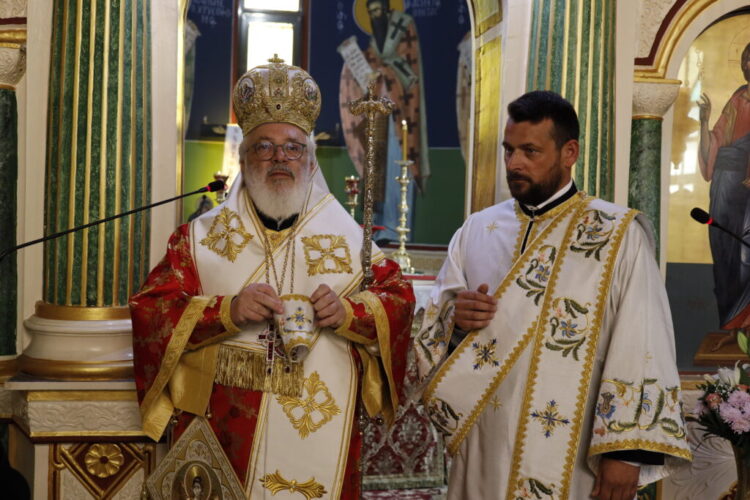 «Πολλοὶ γάρ εἰσι κλητοί, ὀλίγοι δὲ ἐκλεκτοί»