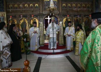 «Ο Χριστός μας καλεί να αγαπήσουμε τον Σταυρό μας»