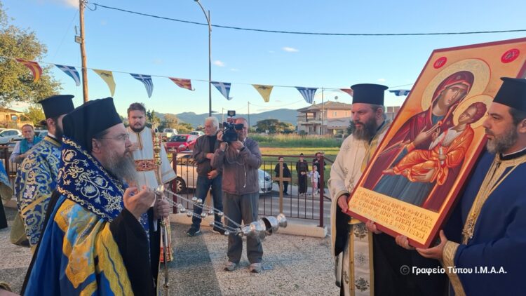 Αντίγραφο της Παναγίας Πορταΐτισσας στον Ι. Ν. Αγίας Βαρβάρας Αγρινίου