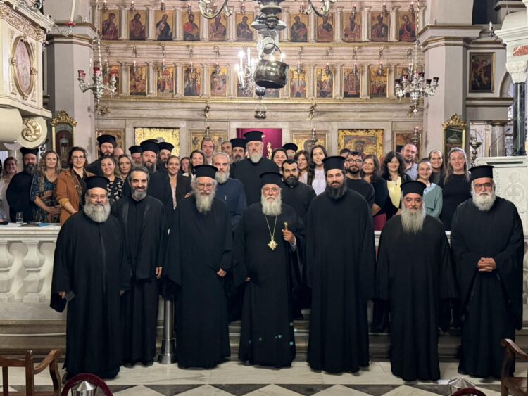 ΣΥΝΑΝΤΗΣΗ ΚΑΤΗΧΗΤΩΝ ΣΤΗΝ ΜΗΤΡΟΠΟΛΗ ΚΕΡΚΥΡΑΣ