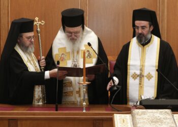 Η ποιμαντική της μοναξιάς και η παρουσία της Εκκλησίας στον ψηφιακό κόσμο στο επίκεντρο της Ιεραρχίας