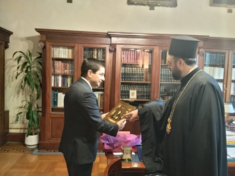 ​Εθιμοτυπική επίσκεψη του Επισκόπου Ανδίδων κ. Ισιδώρου στον Πρύτανη του ΕΚΠΑ, Καθηγητή Γεράσιμο Σιάσο