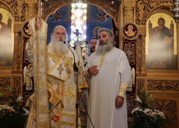 Χειροτονία Πρεσβυτέρου  από τον Μητροπολίτη Κορίνθου