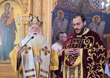 «Να οδηγείς τους ανθρώπους στον Χριστό και όχι στο πρόσωπό σου» – Χειροτονία Πρεσβυτέρου στον Αλμυρό
