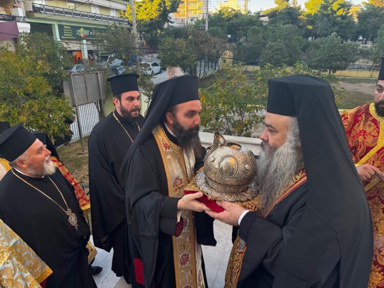 Η Τίμια Κάρα του Αγίου Κωνσταντίνου του Υδραίου στο Περιστέρι