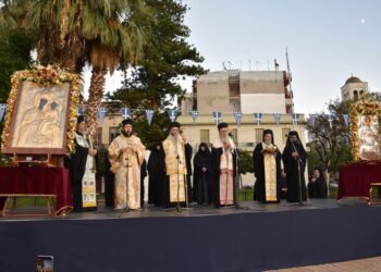 ΣΥΓΚΙΝΗΤΙΚΗ Η ΥΠΟΔΟΧΗ ΤΗΣ ΠΑΝΑΓΙΑΣ «ΕΙΚΟΣΙΦΟΙΝΙΣΣΑΣ» ΣΤΗ ΧΑΛΚΙΔΑ