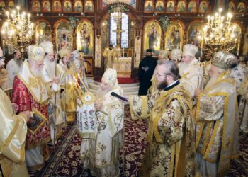 Συγκίνηση στην Εδέσσα για τα ονομαστήρια του Μητροπολίτη Ιωήλ και τα 25 χρόνια αρχιερατείας του