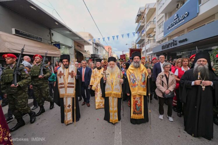Πάνδημη υποδοχή της Ιεράς Εικόνας της Παναγίας Σουμελά και Ιερών Λειψάνων του Αγίου Δημητρίου στο Ρέθυμνο